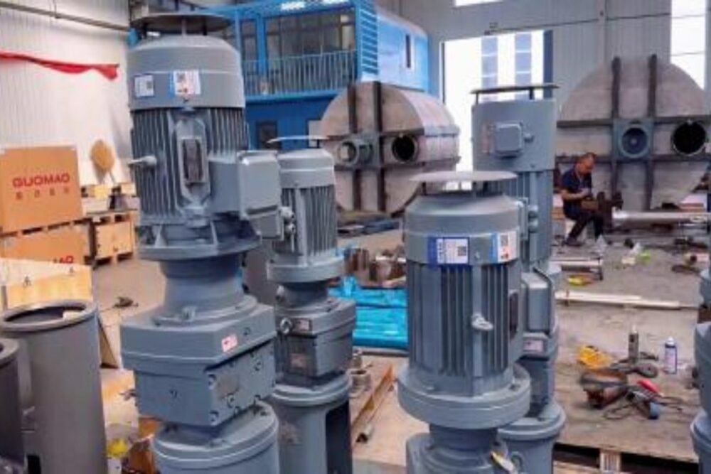 ME02-water base paints anti corrosion and anti rust kina coatings (2) ME02 Waterborne Top Epoxy coating for metal surface Primer and Intermediate