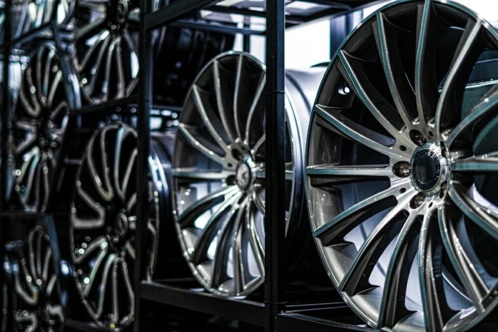 ME07-water base paints anti corrosion and anti rust kina coatings (5) ME07 Waterborne professional Amino Baking coating two in one